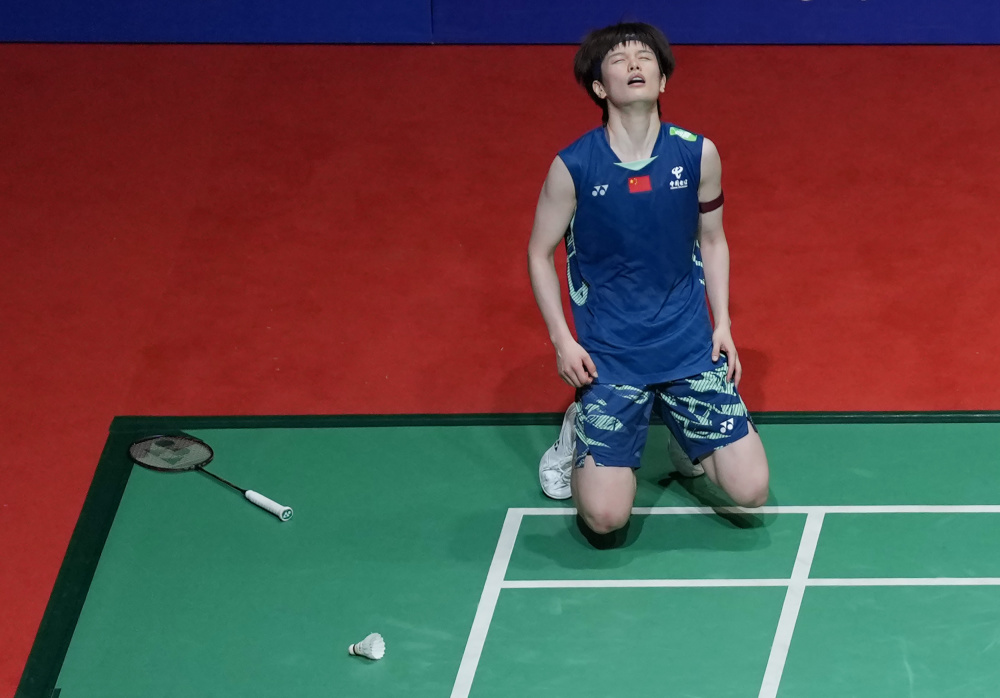 本菲卡4-0完胜马竞，亚历山大-巴建功，迪马利亚、柯克曲点射