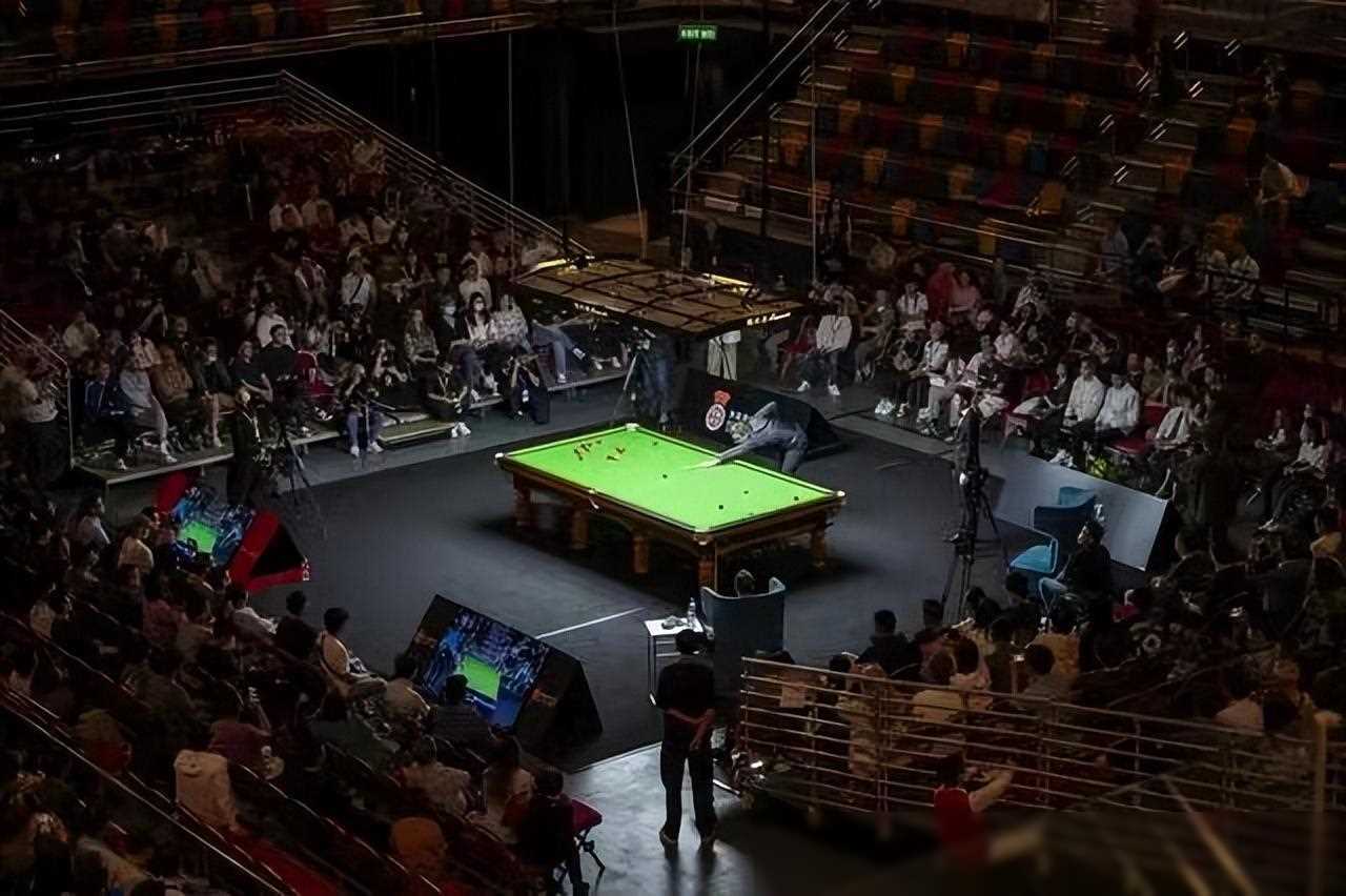 立下了汗马 立下了汗马