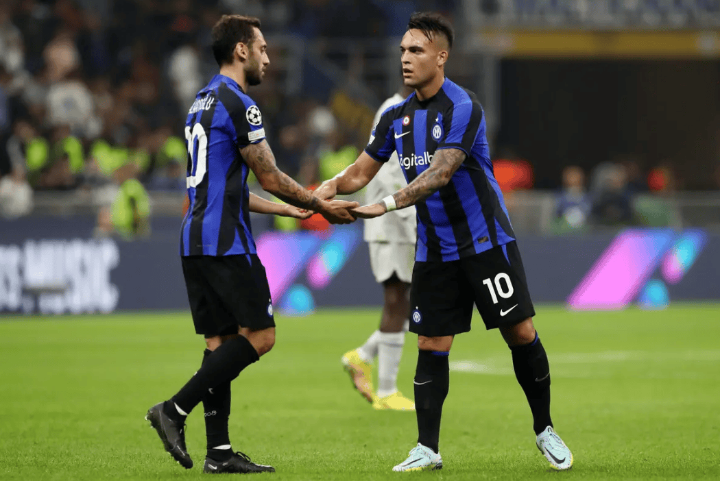 当赛场的喧 当赛场的喧